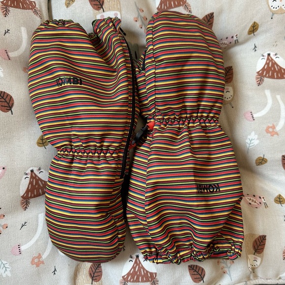 KOMBI long toddler insulated zippered mittens - Picture 3 of 7